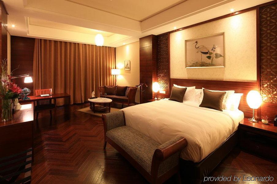 Fondney Hotel Shanghai Necc Hongqiao Airport T2 Екстер'єр фото