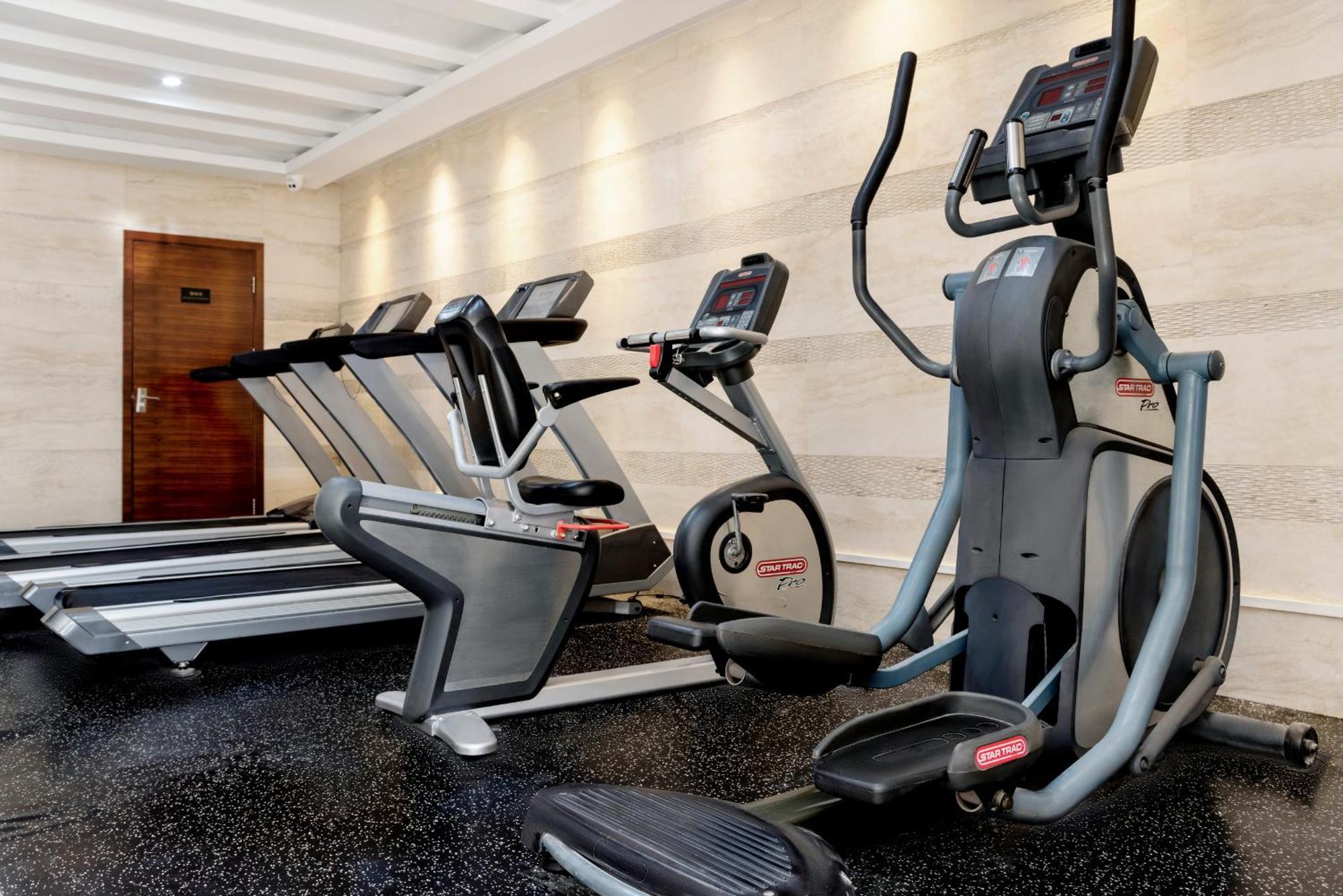 Fondney Hotel Shanghai Necc Hongqiao Airport T2 Екстер'єр фото