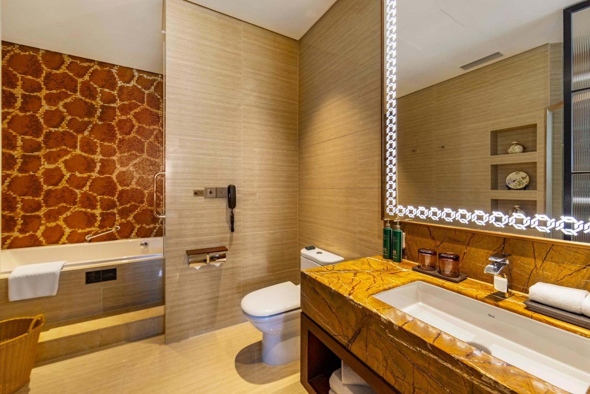 Fondney Hotel Shanghai Necc Hongqiao Airport T2 Екстер'єр фото