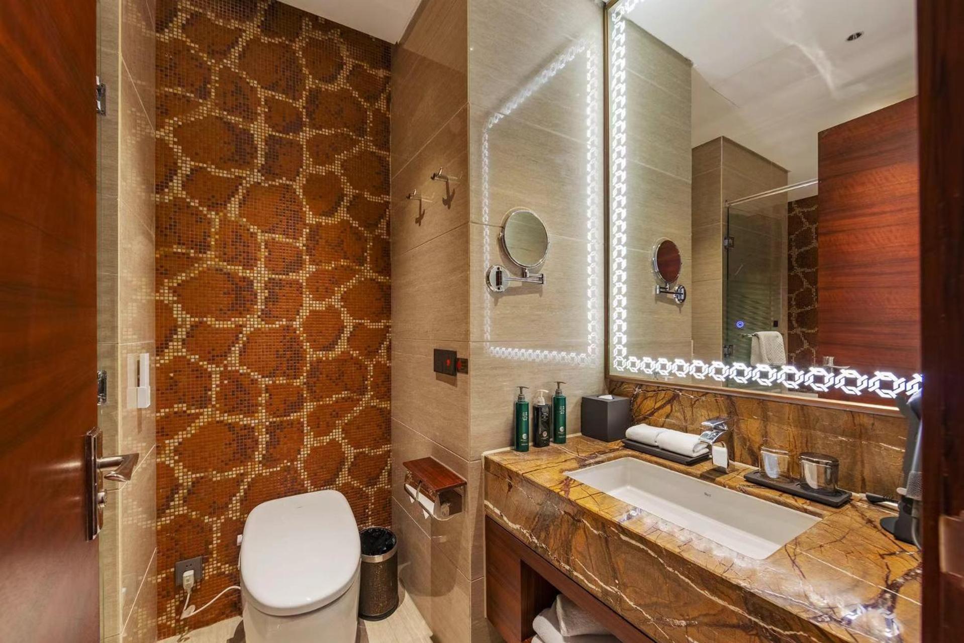Fondney Hotel Shanghai Necc Hongqiao Airport T2 Екстер'єр фото