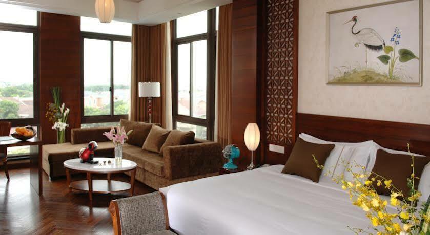 Fondney Hotel Shanghai Necc Hongqiao Airport T2 Екстер'єр фото